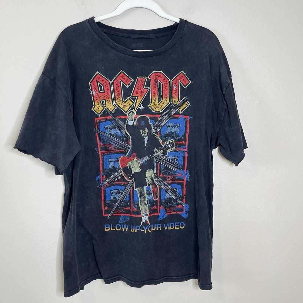 ACDC Band T Shirt Tour M Rock‎ Music Graphic T Grunge Goth